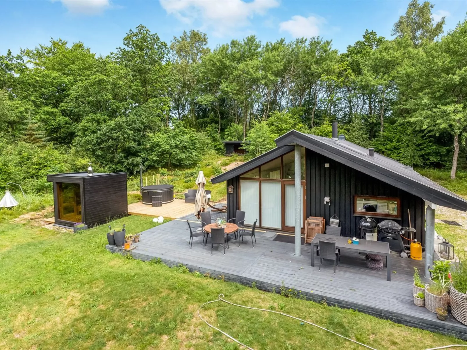 "Thorine" - 750m from the sea-Buiten