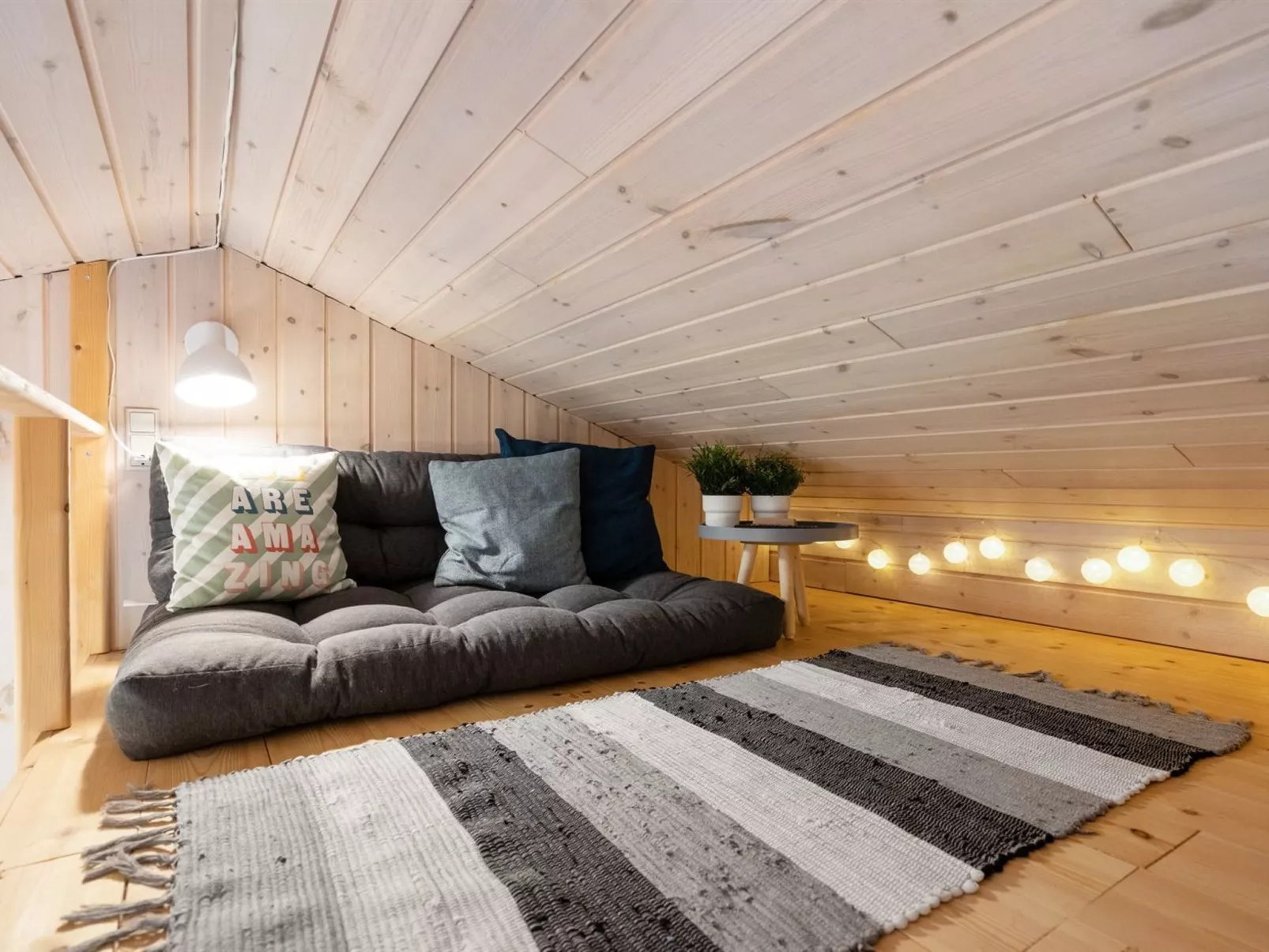 "Jakko" - 300m from the sea-Binnen