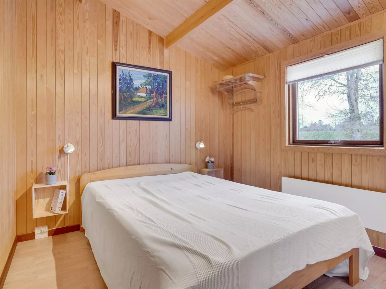 "Agda" - 100m from the sea-Binnen