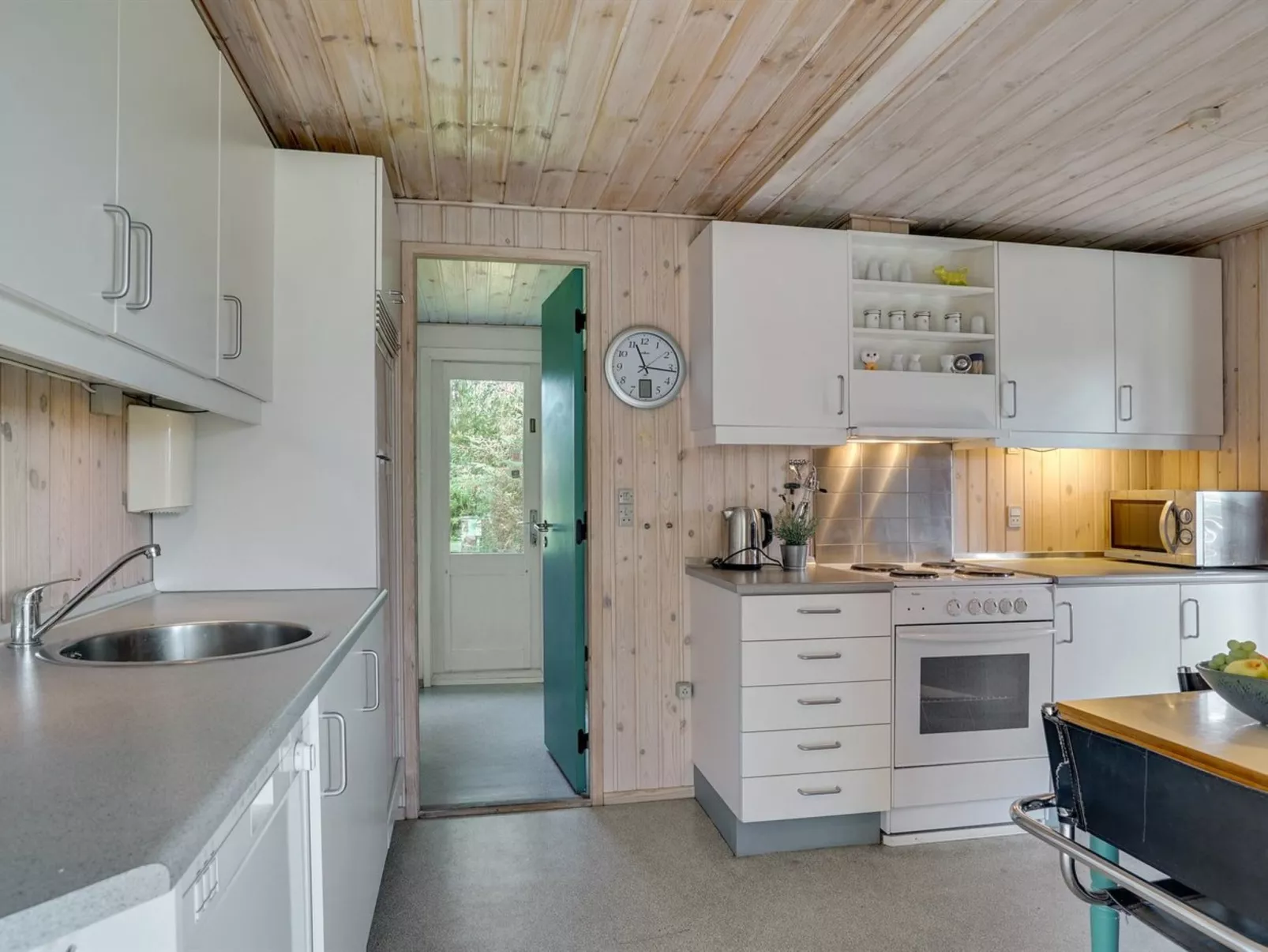 "Glum" - 300m from the sea-Binnen