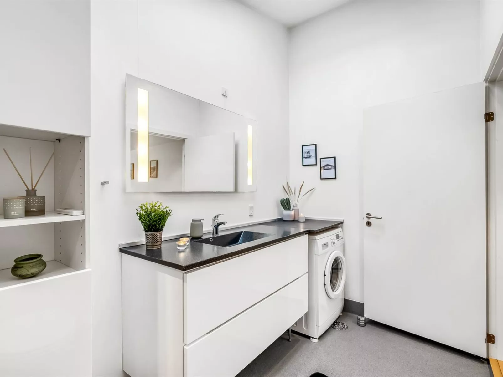 "Damaskin" - 300m from the sea-Binnen