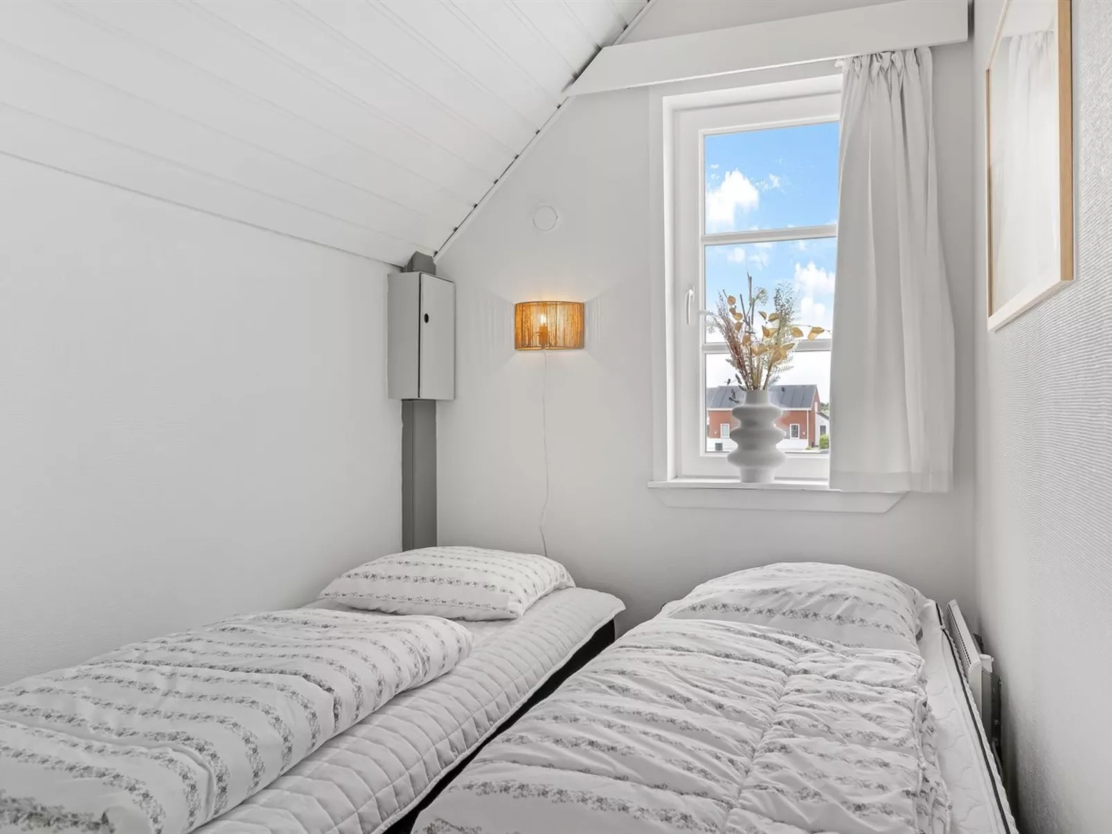 "Lotte" - 2.3km from the sea - Binnen