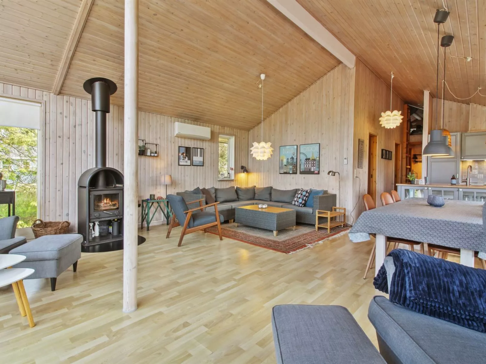 "Sari" - 600m from the sea-Binnen