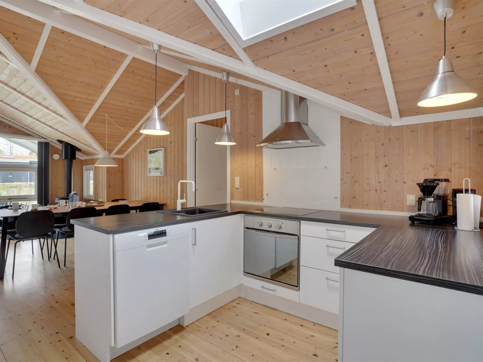 "Ruut" - 200m from the sea-Binnen