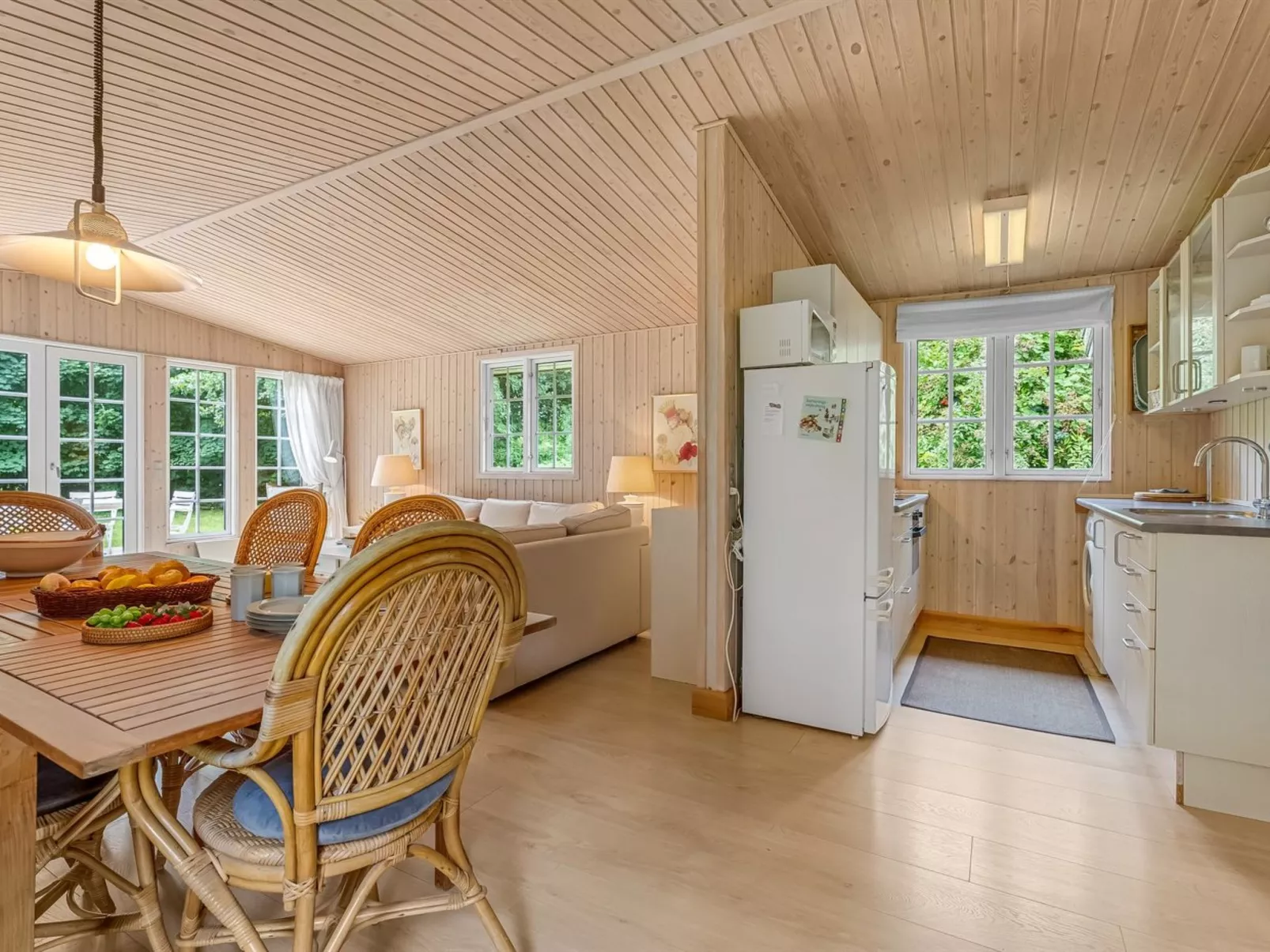 "Tineke" - 200m from the sea-Binnen