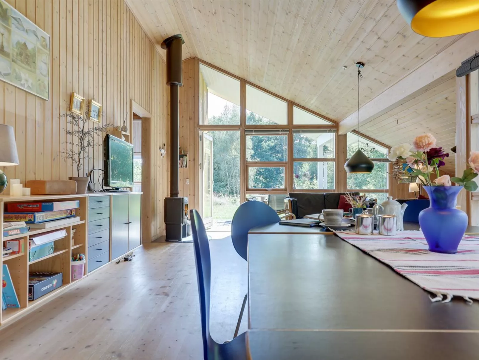 "Ailen" - 500m from the sea-Binnen