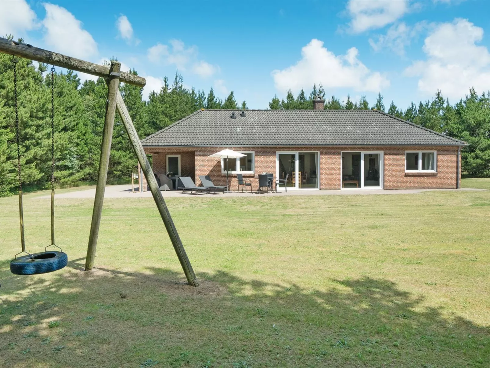 "Arletty" - 1km from the sea-Buiten