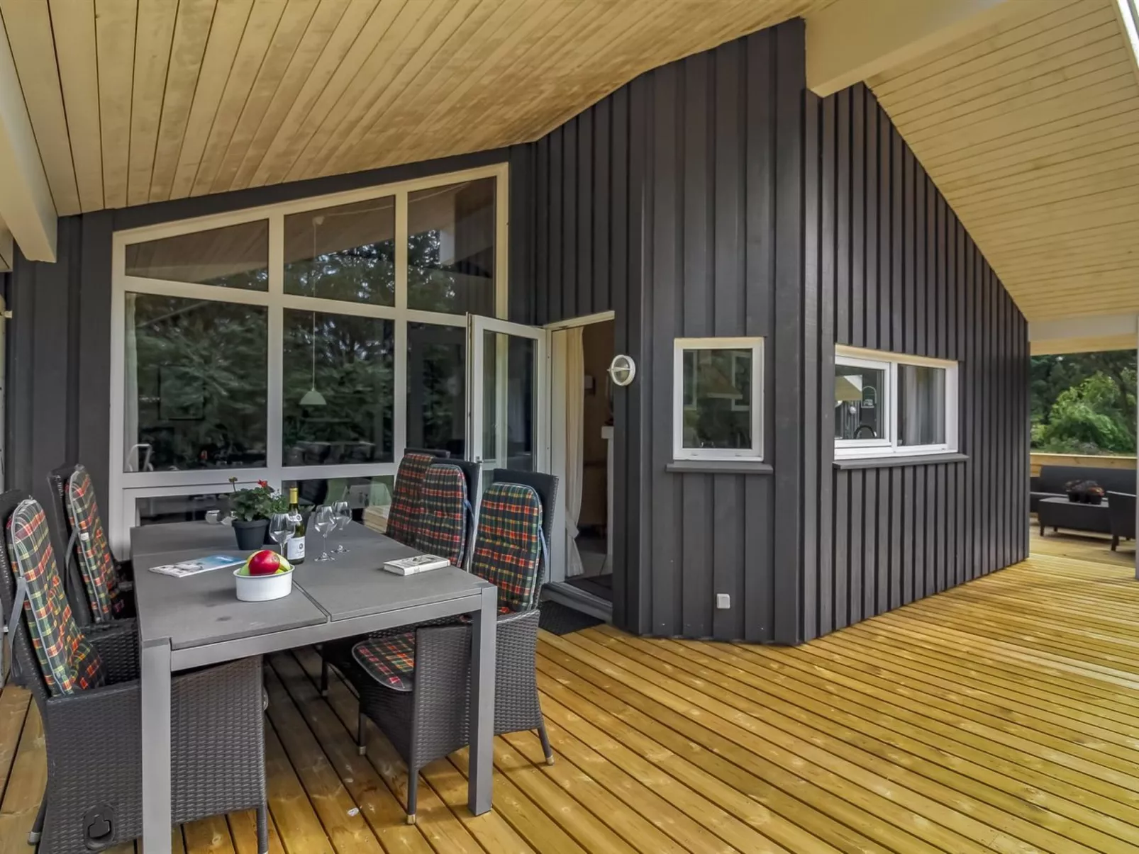 "Aniki" - 1.4km from the sea-Buiten