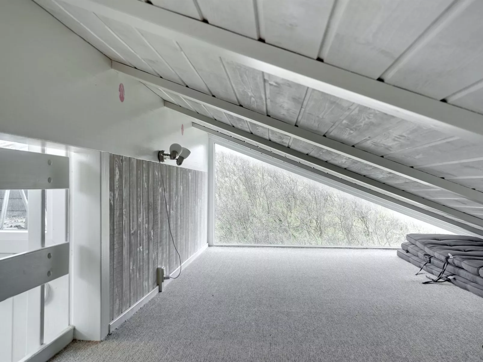 "Swerting" - 230m from the sea-Binnen