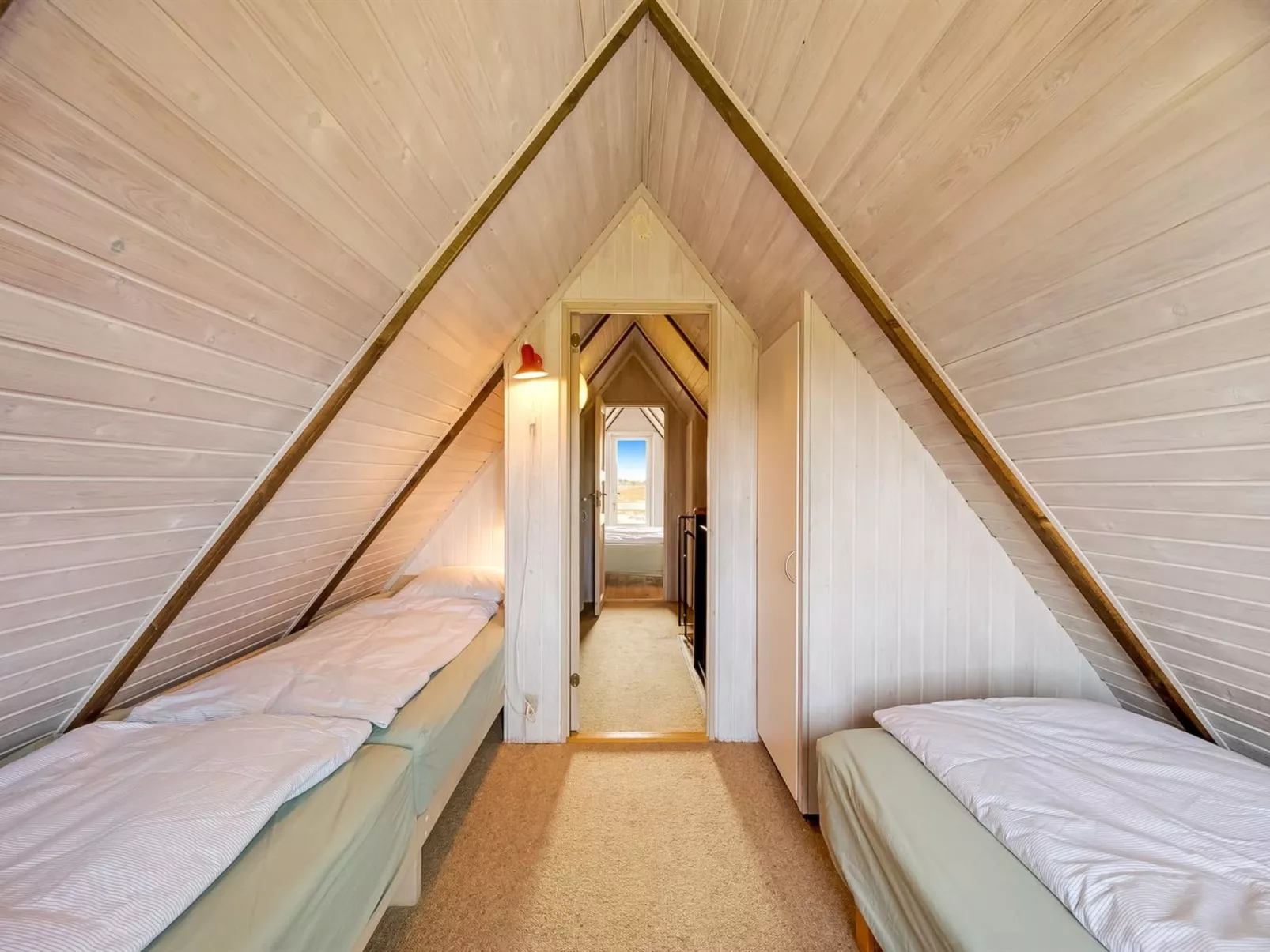 "Thorbjörn" -  from the sea-Binnen