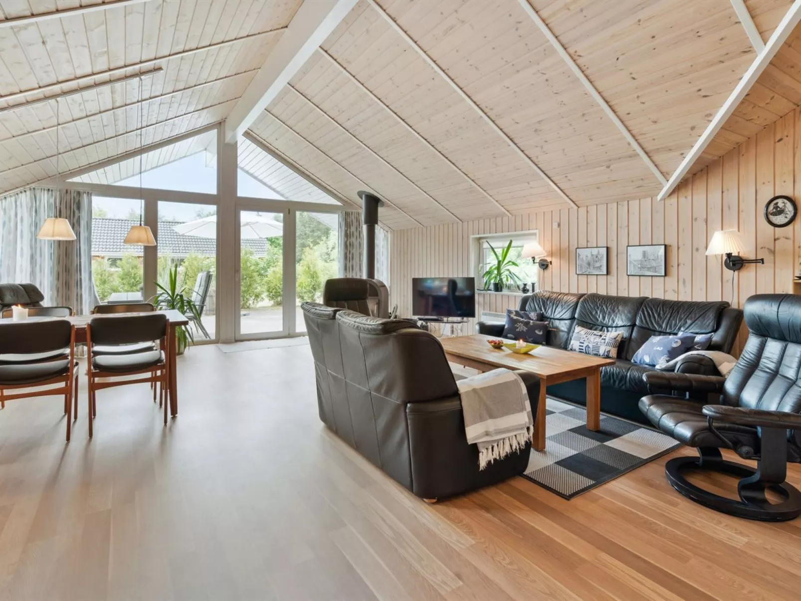 "Erp" - 10km from the sea-Binnen