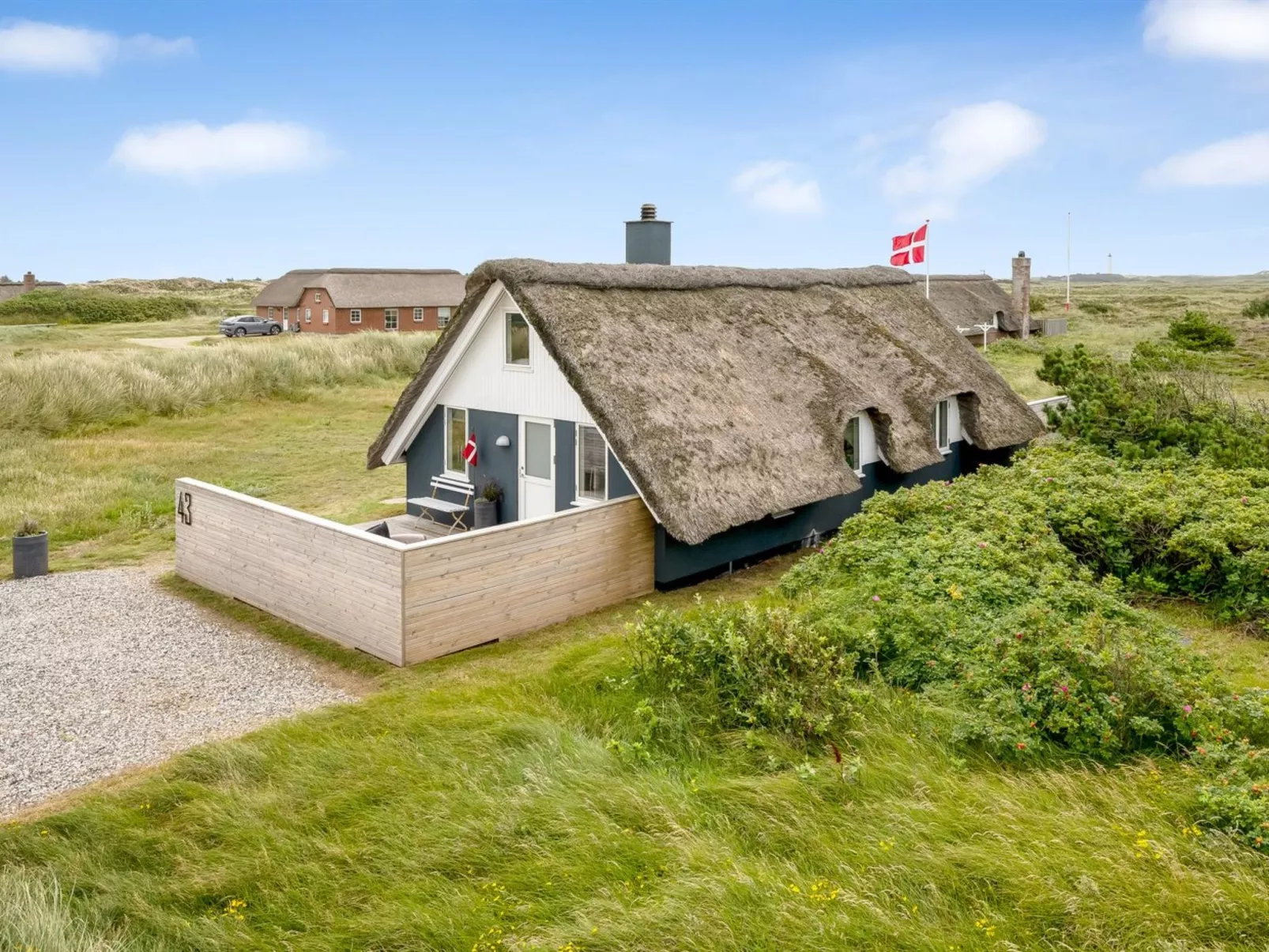 "Hen" - 400m from the sea-Buiten