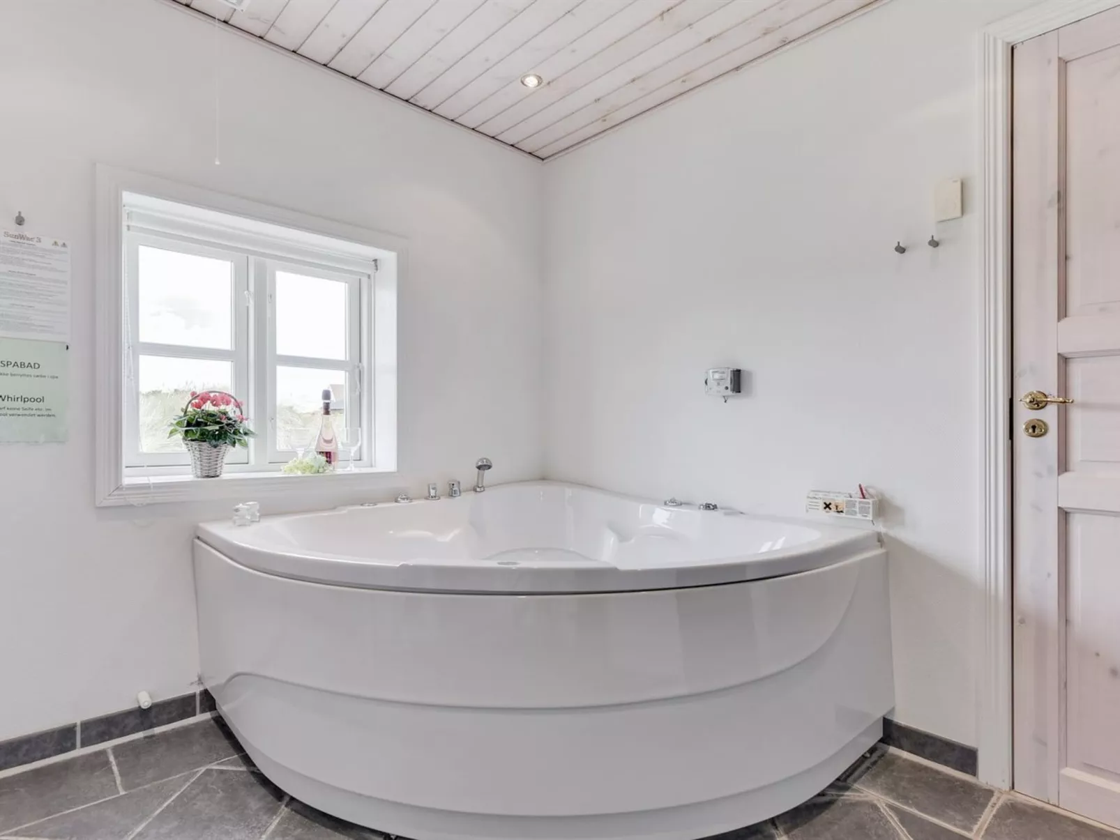 "Matthias" - 400m to the fjord-Binnen