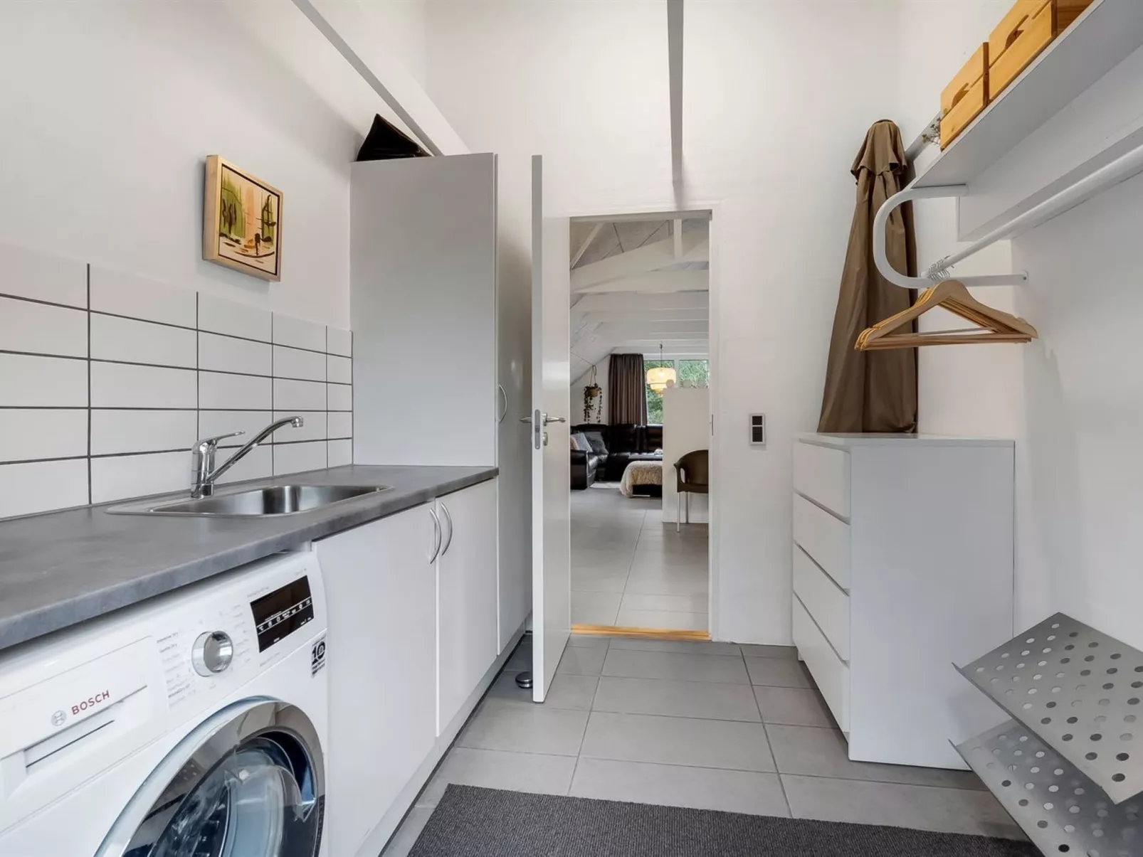 "Severine" -  from the sea-Binnen