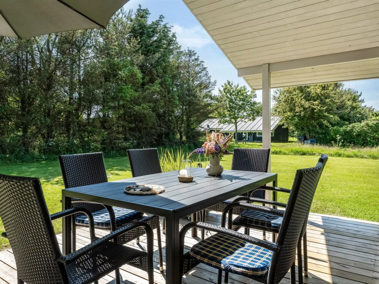 "Vilmar" - 1.2km from the sea-Buiten