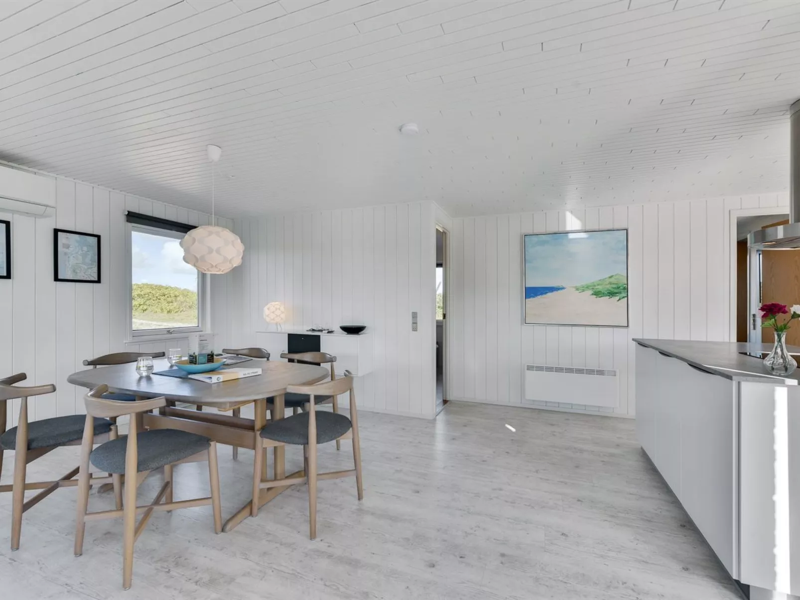 "Aiske" -  from the sea-Binnen