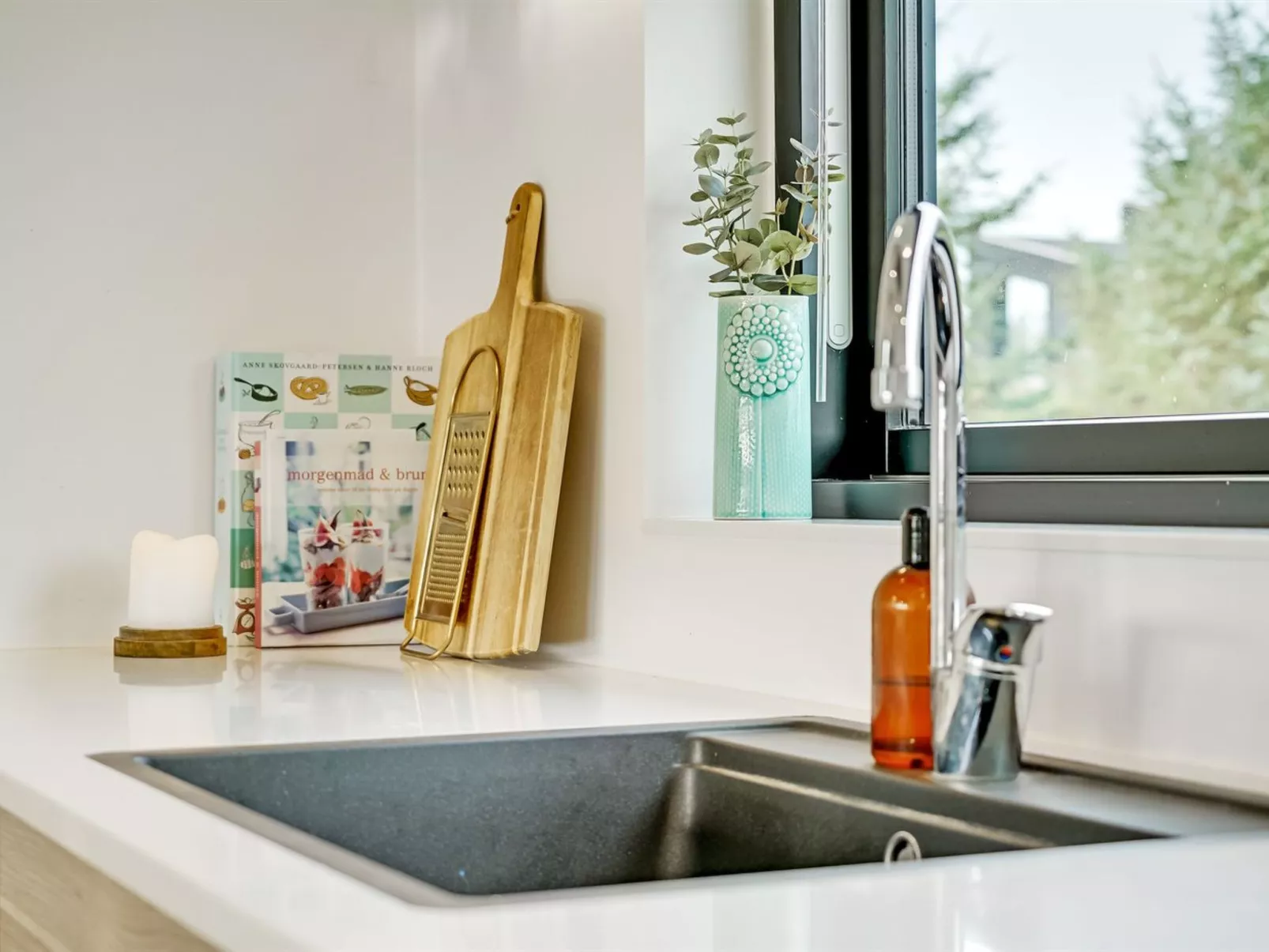 "Marielouise" - 900m from the sea-Binnen