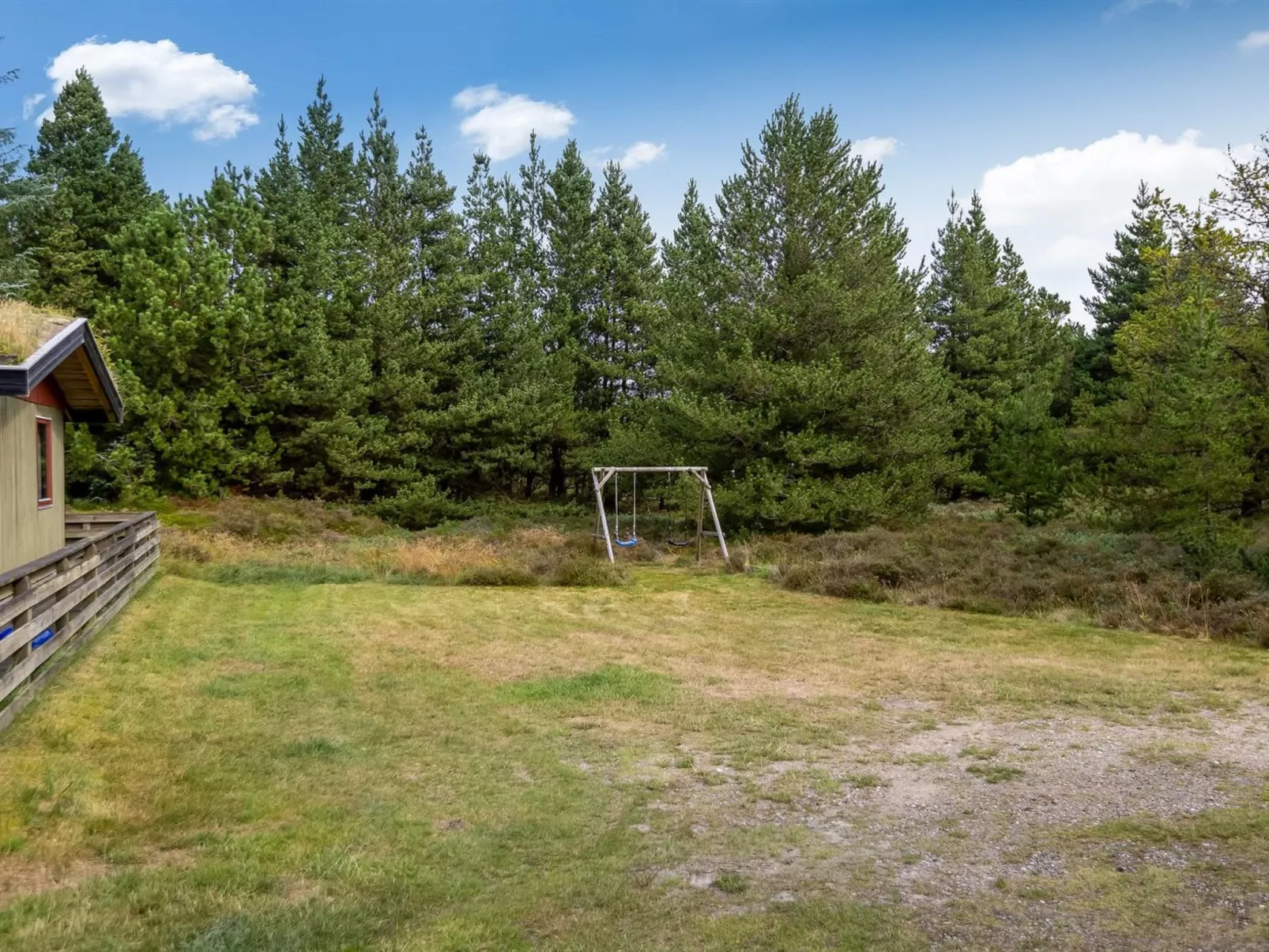 "Falki" - 2.5km from the sea-Buiten