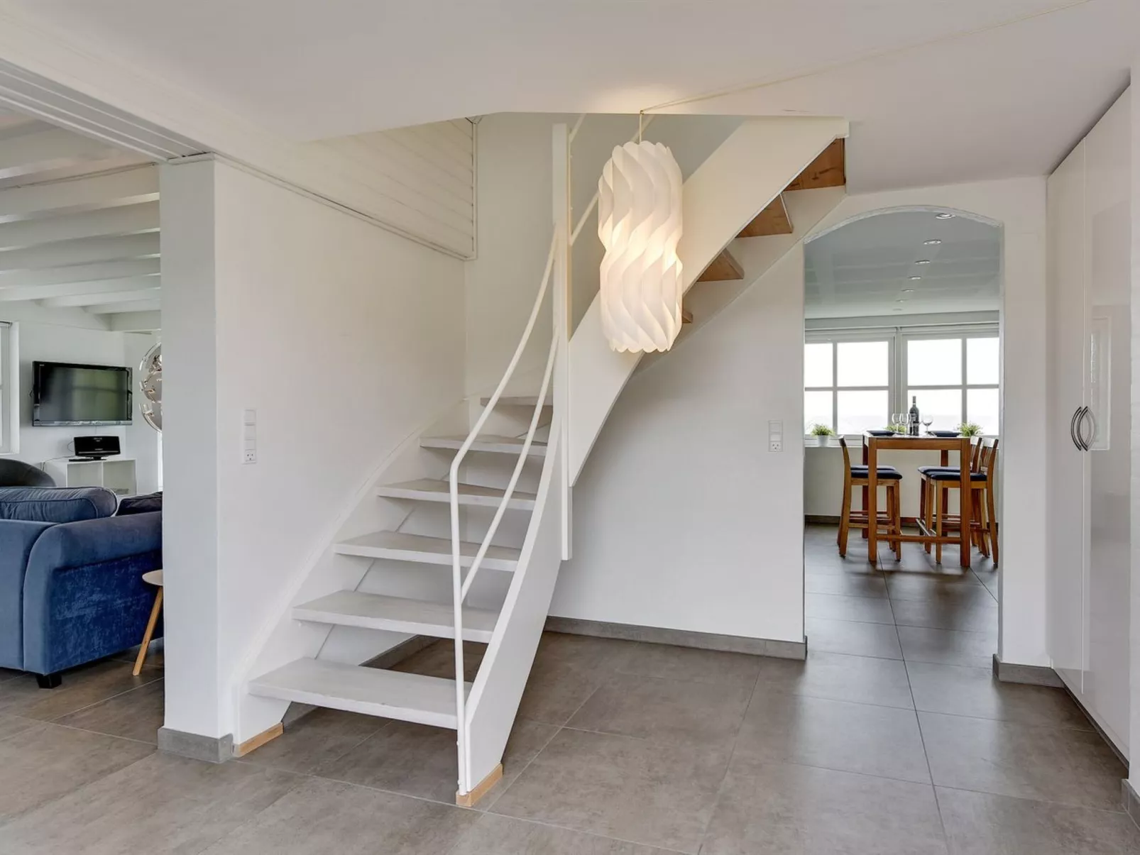 "Hillegonde" - 84m from the sea-Binnen