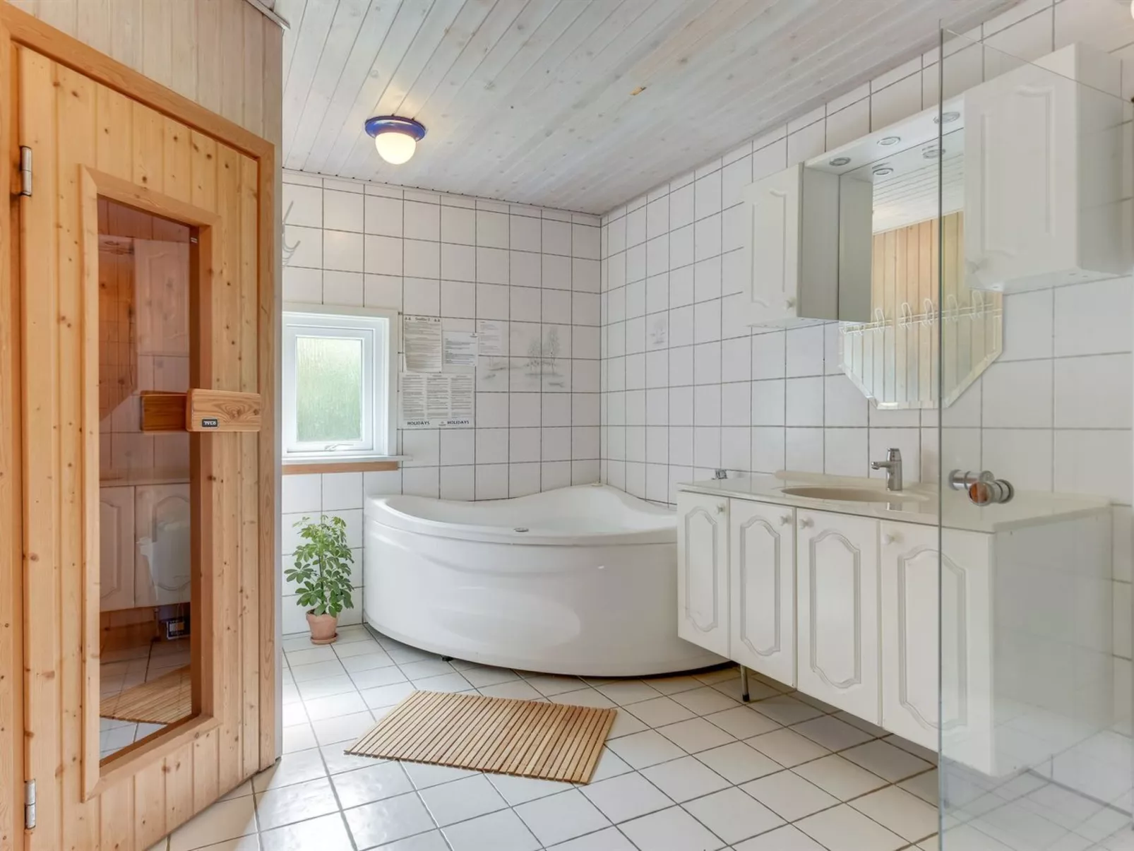 "Doria" - 2km from the sea-Binnen