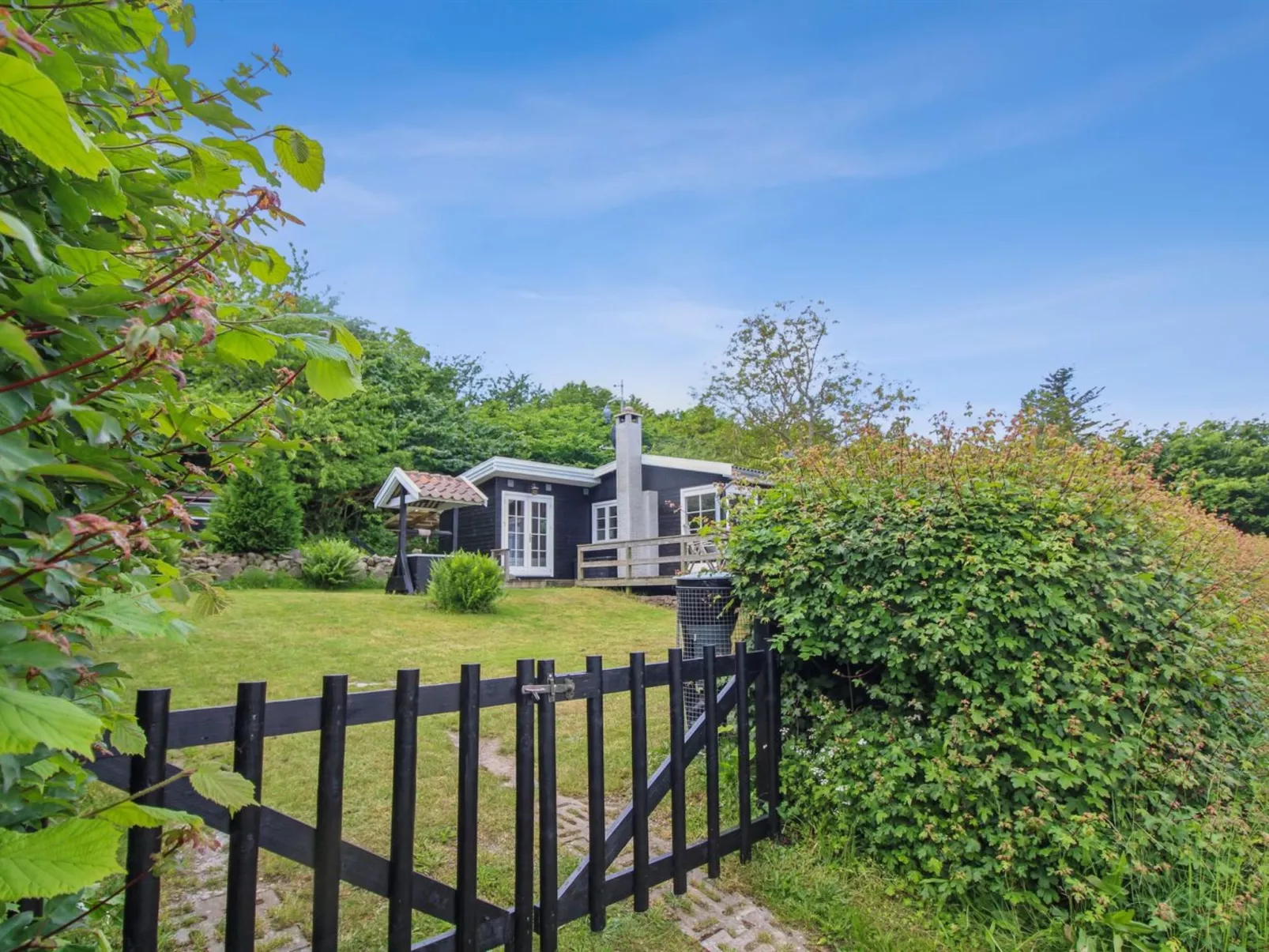 "Fabine" - 50m from the sea-Buiten