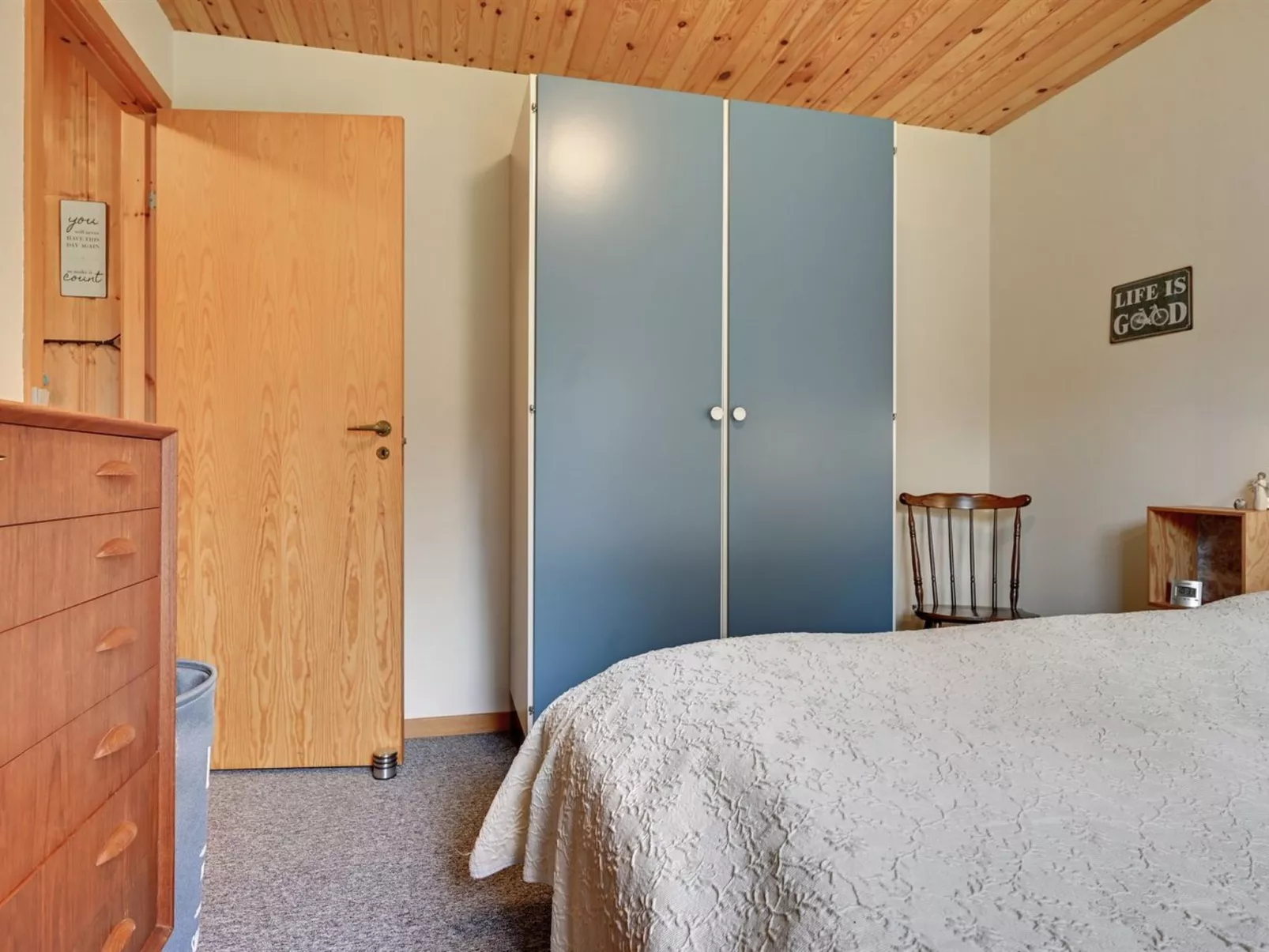 "Alvia" - 200m from the sea-Binnen