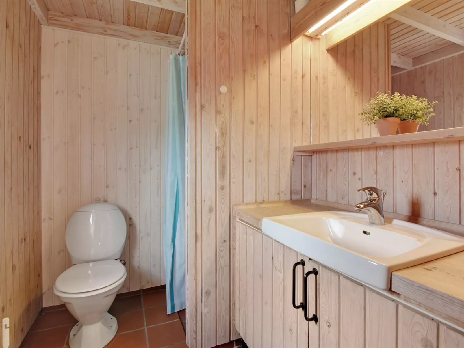 "Aiva" - 1.5km from the sea-Binnen