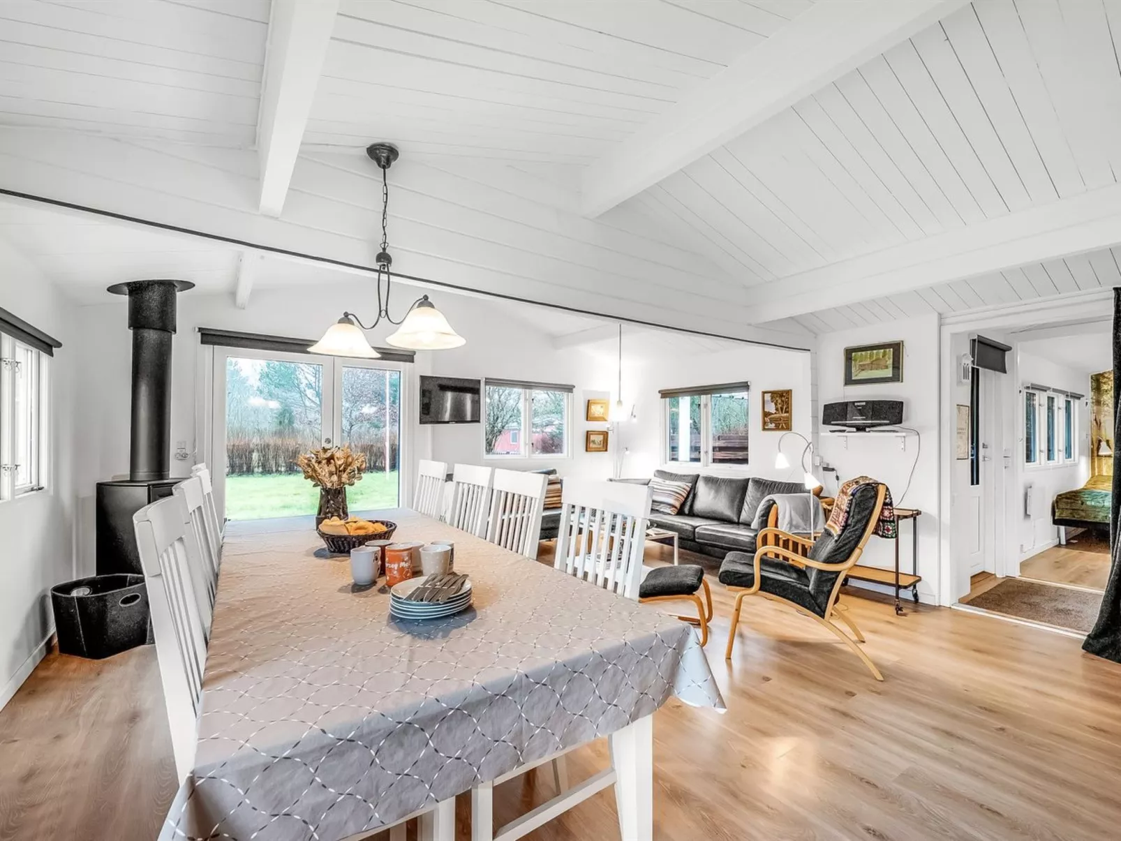 "Staffan" - 200m to the fjord-Binnen