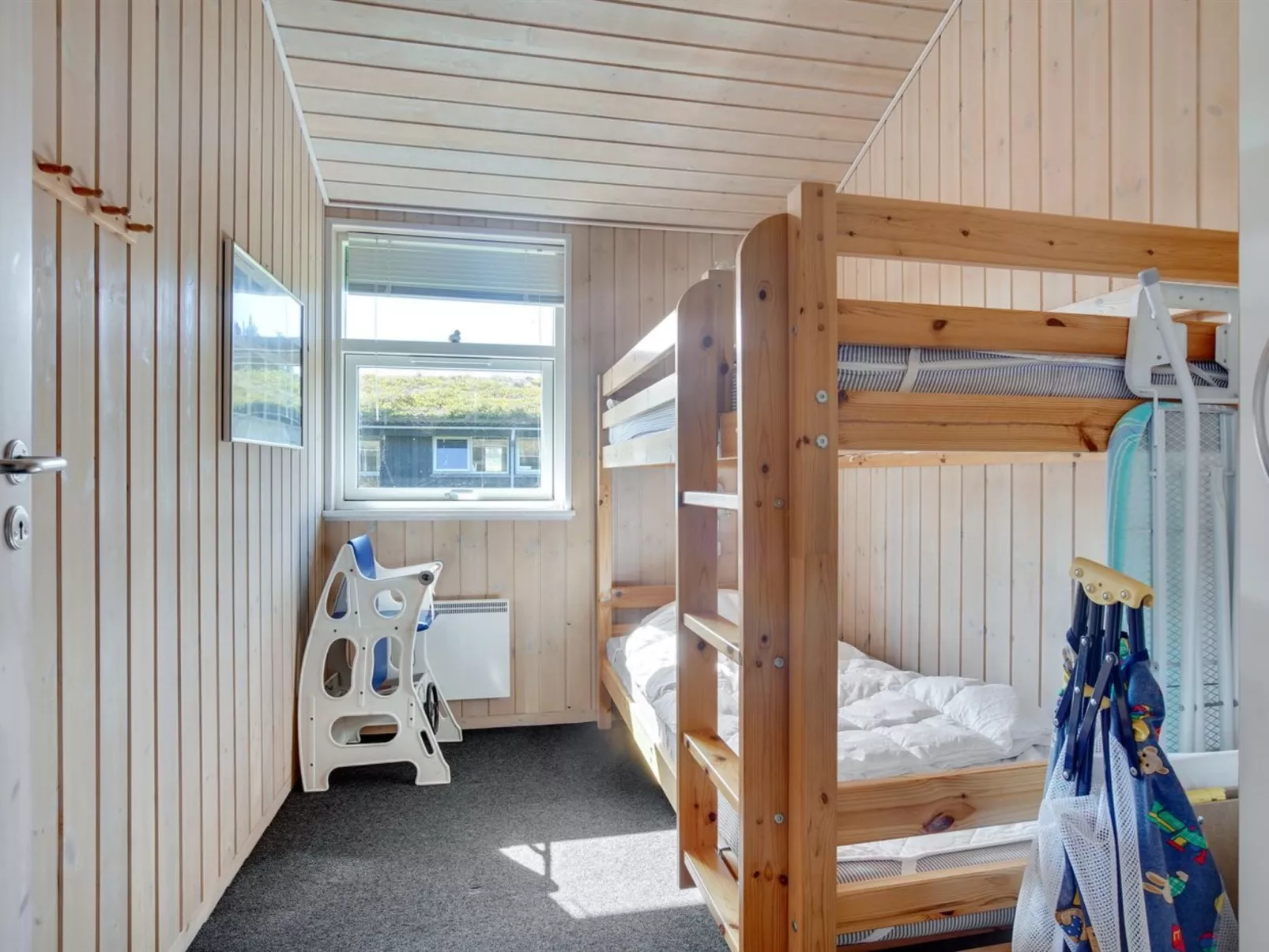 "Elsabet" - 750m from the sea-Binnen