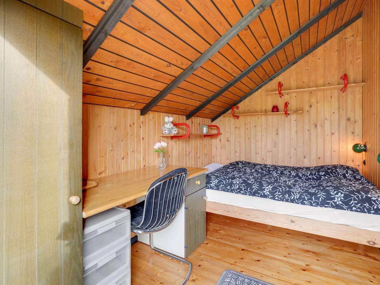 "Tenho" - 4.4km from the sea-Binnen