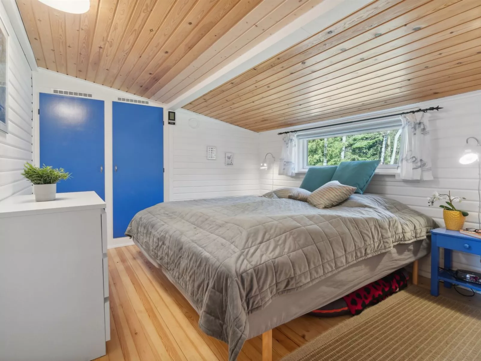 "Heikki" - 700m from the sea-Binnen