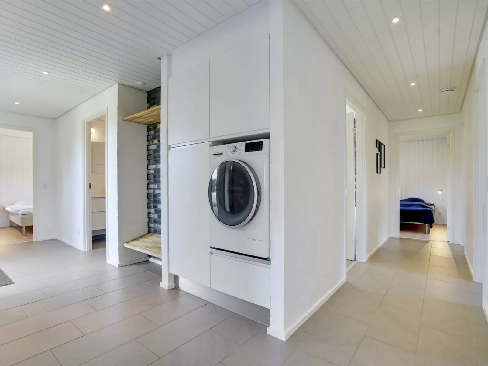 "Øthbiorn" - 1.1km from the sea-Binnen