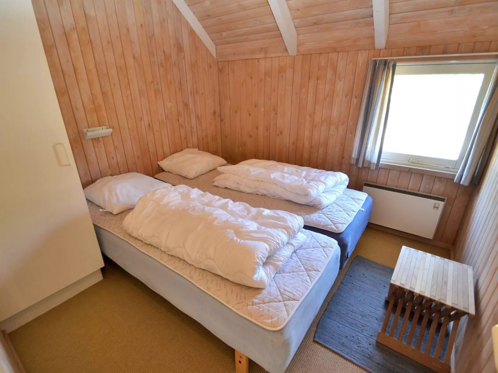 "Roulf" - 1.1km from the sea-Binnen