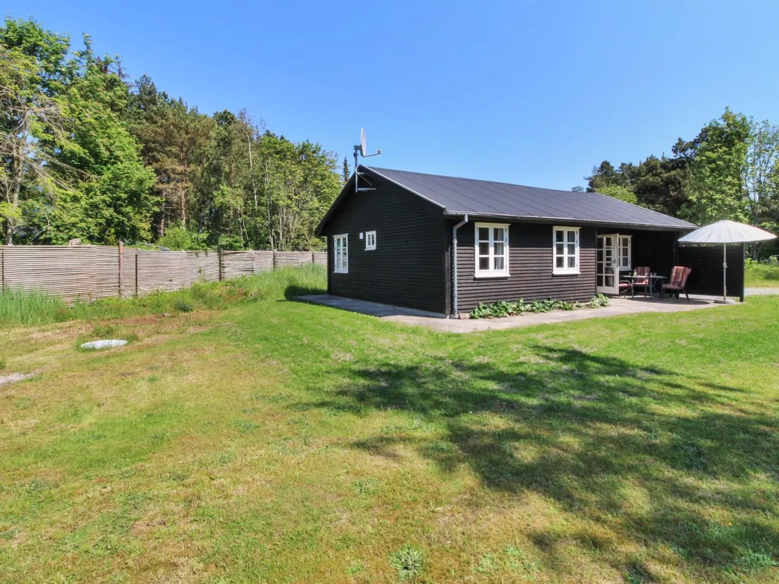 "Ingalise" - 500m from the sea-Buiten