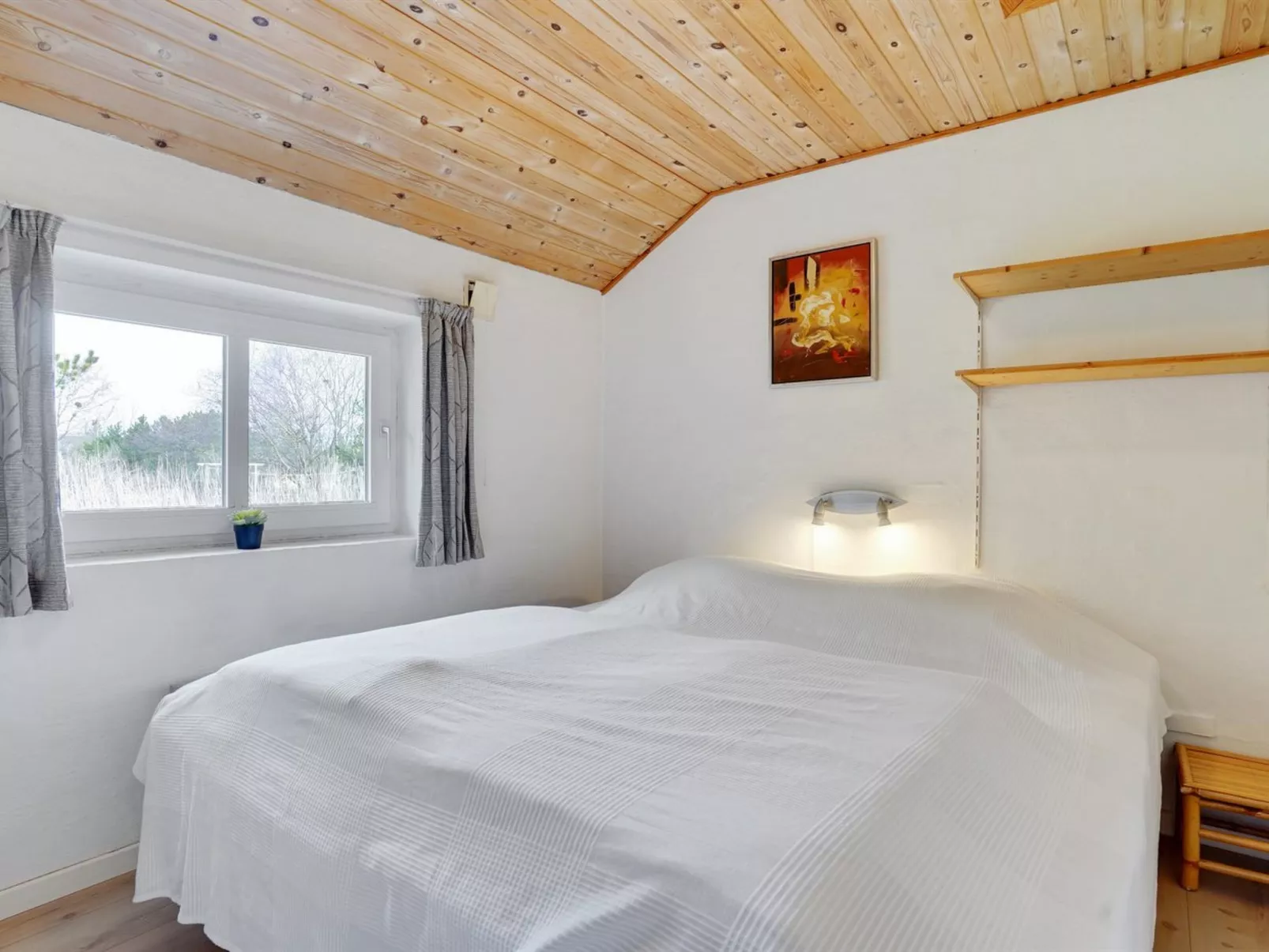 "Botulf" - 3.8km from the sea-Binnen