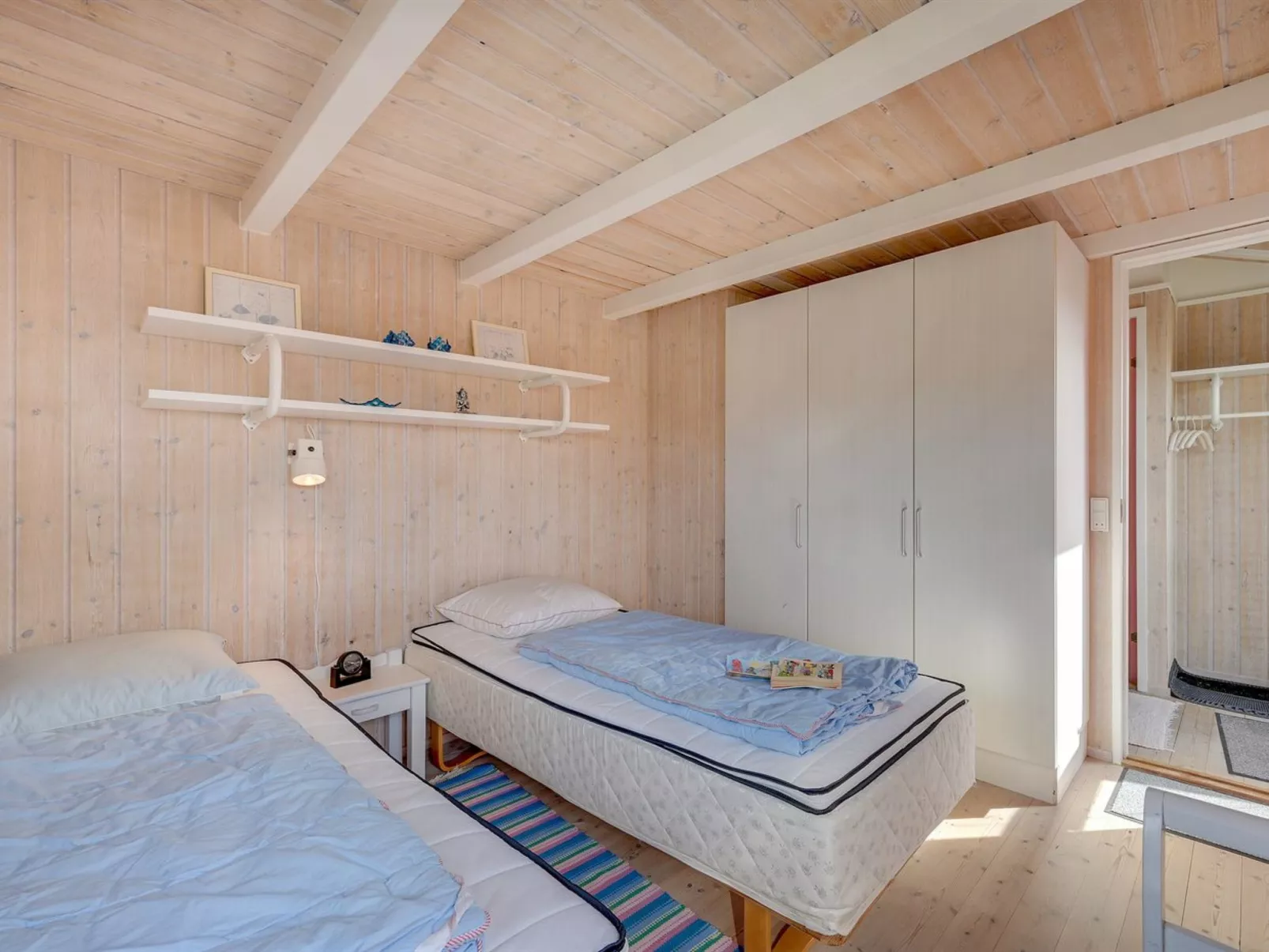 "Rajna" - 95m to the fjord-Binnen