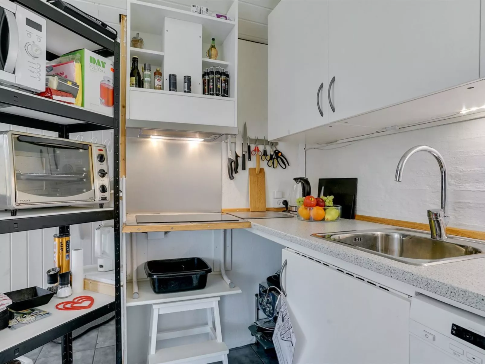 "Marlien" - 1km to the fjord-Binnen