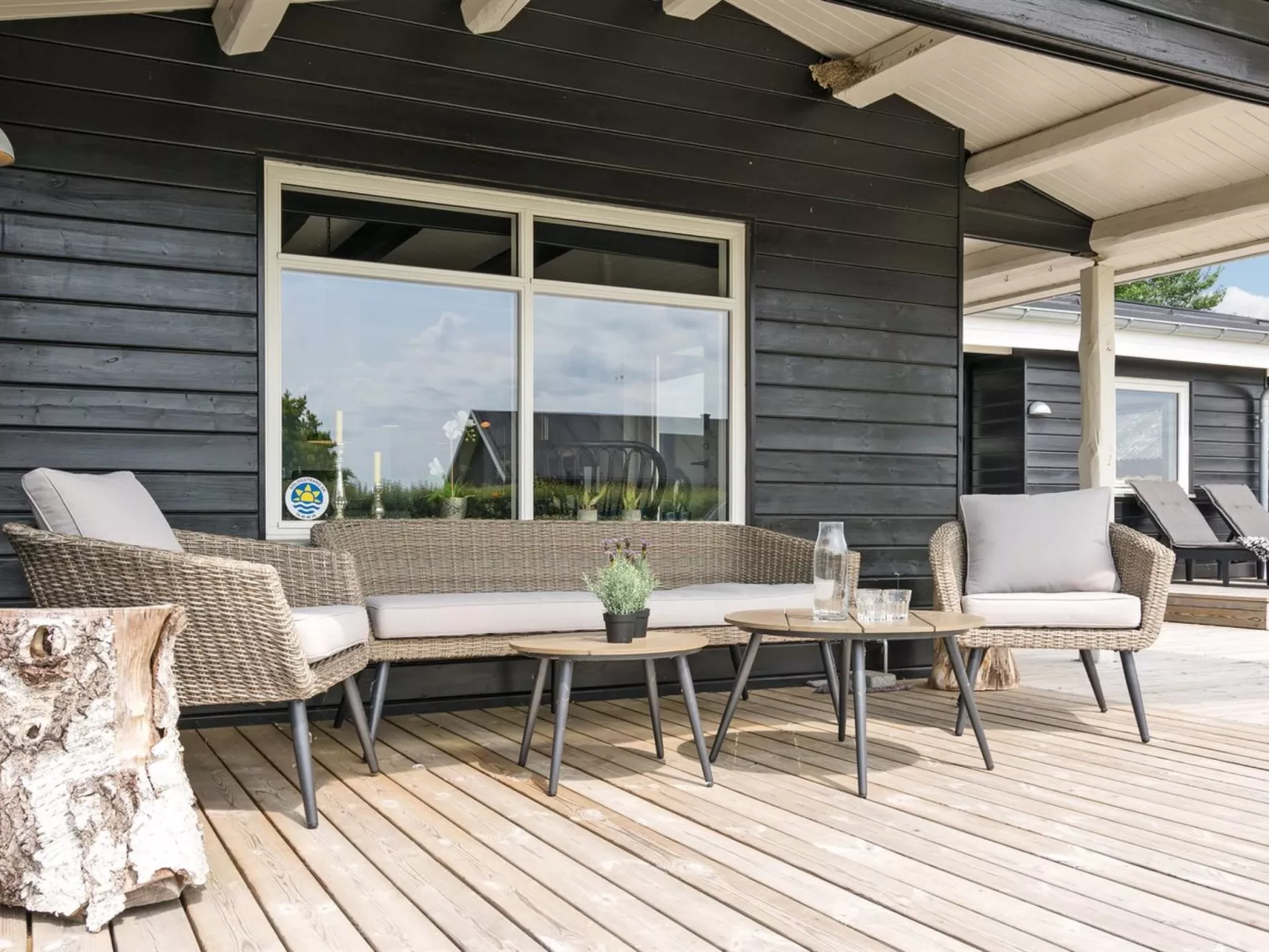 "Ølwir" - 400m to the fjord-Buiten