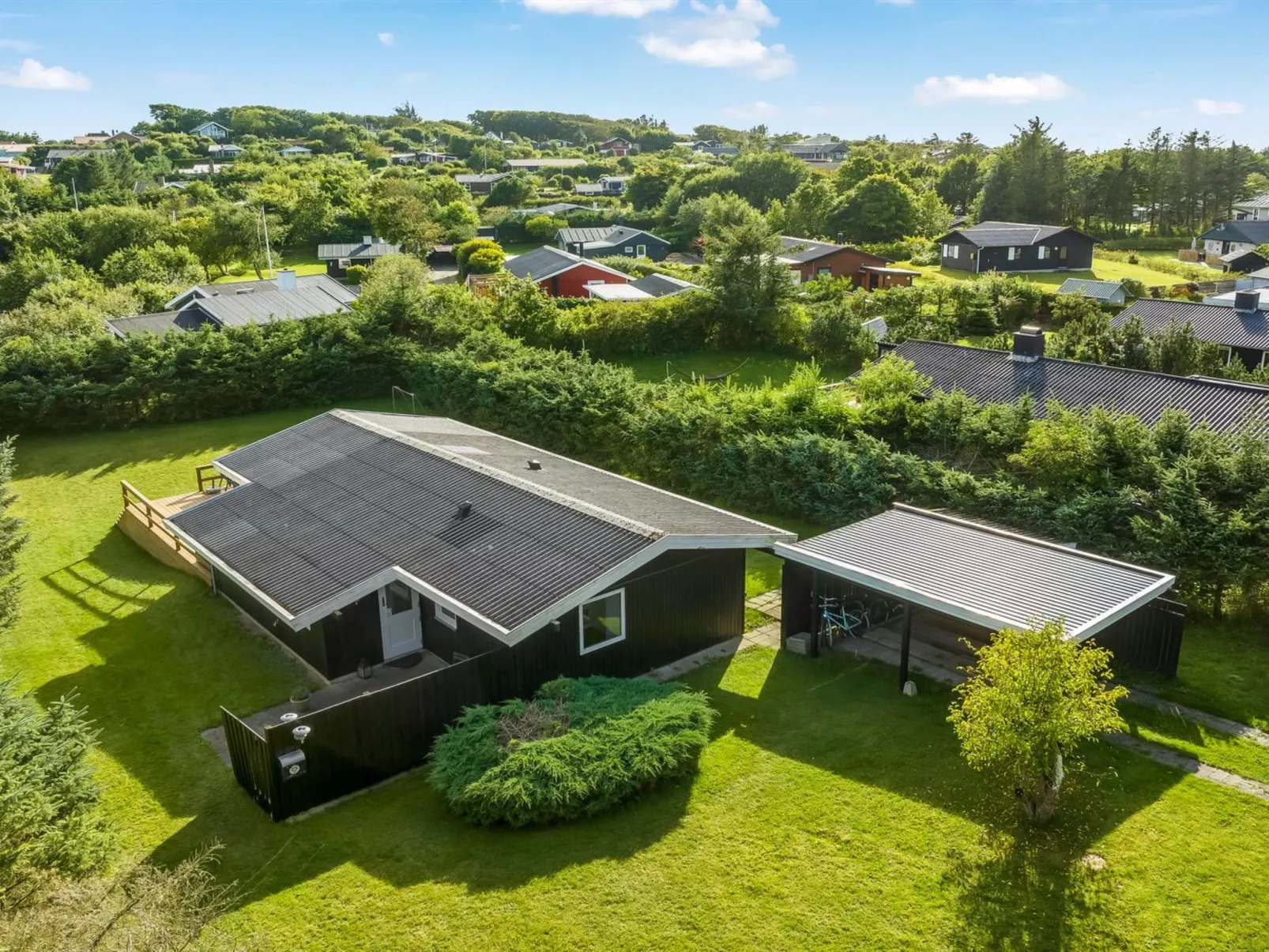 "Matilde" - 400m to the fjord-Buiten