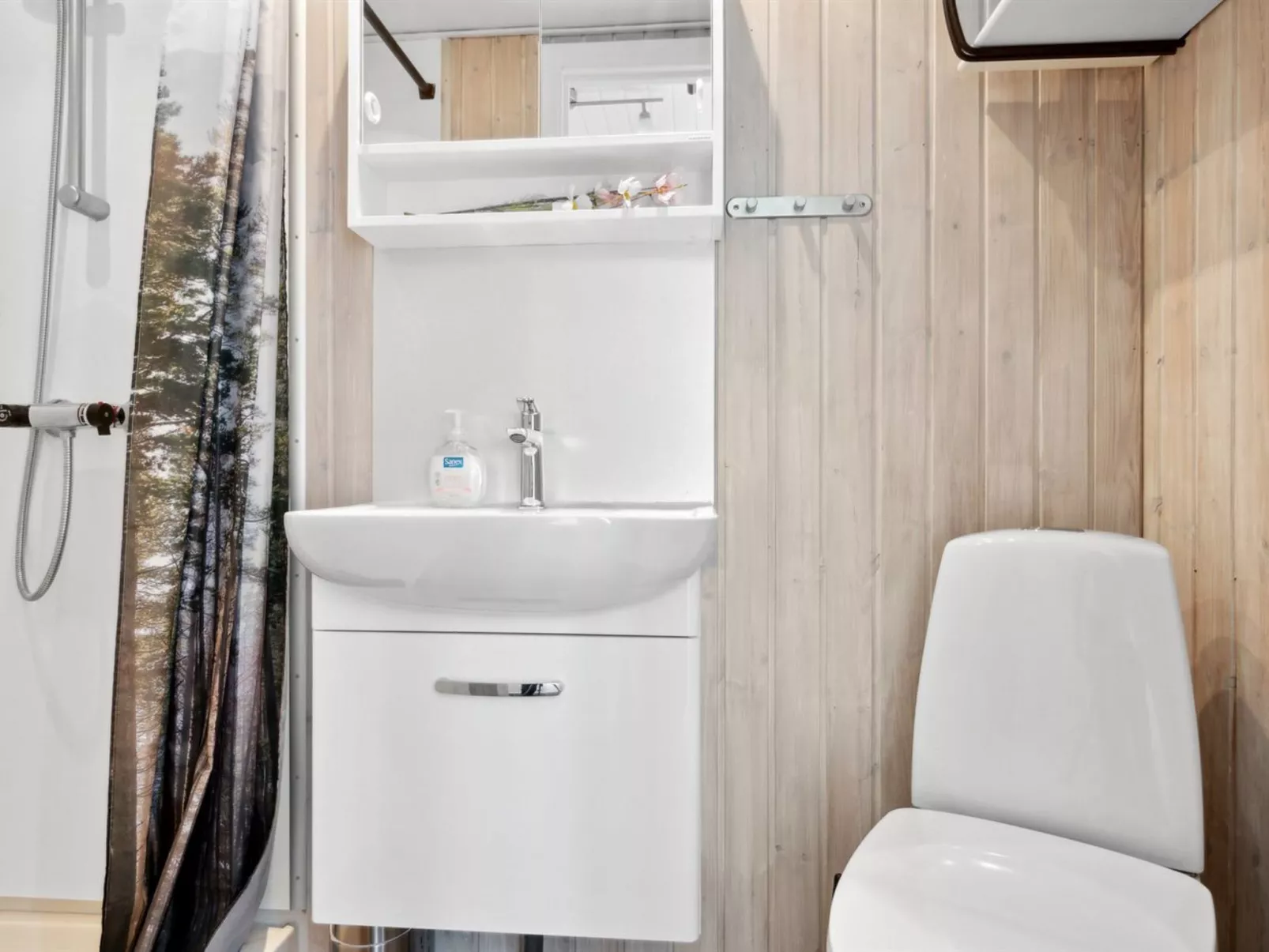 "Hermanda" - 100m to the fjord-Binnen