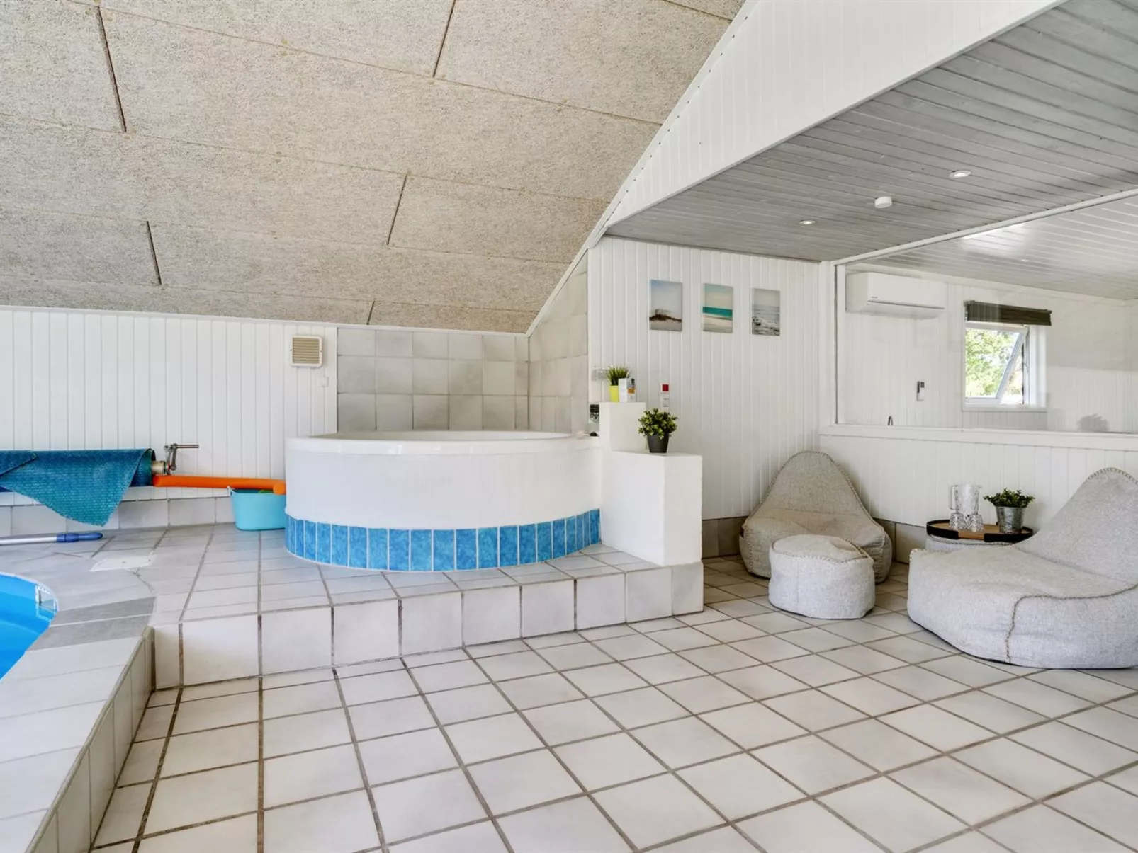 "Nina" - 700m to the fjord-Buiten