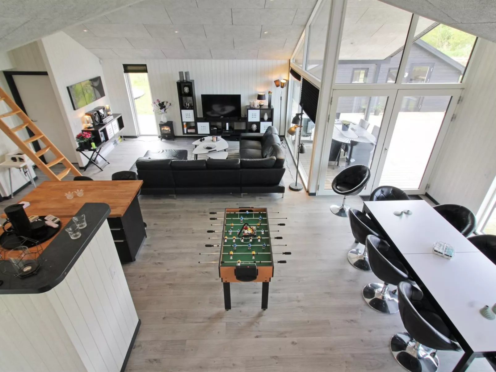 "Aldina" - 1.5km from the sea-Binnen