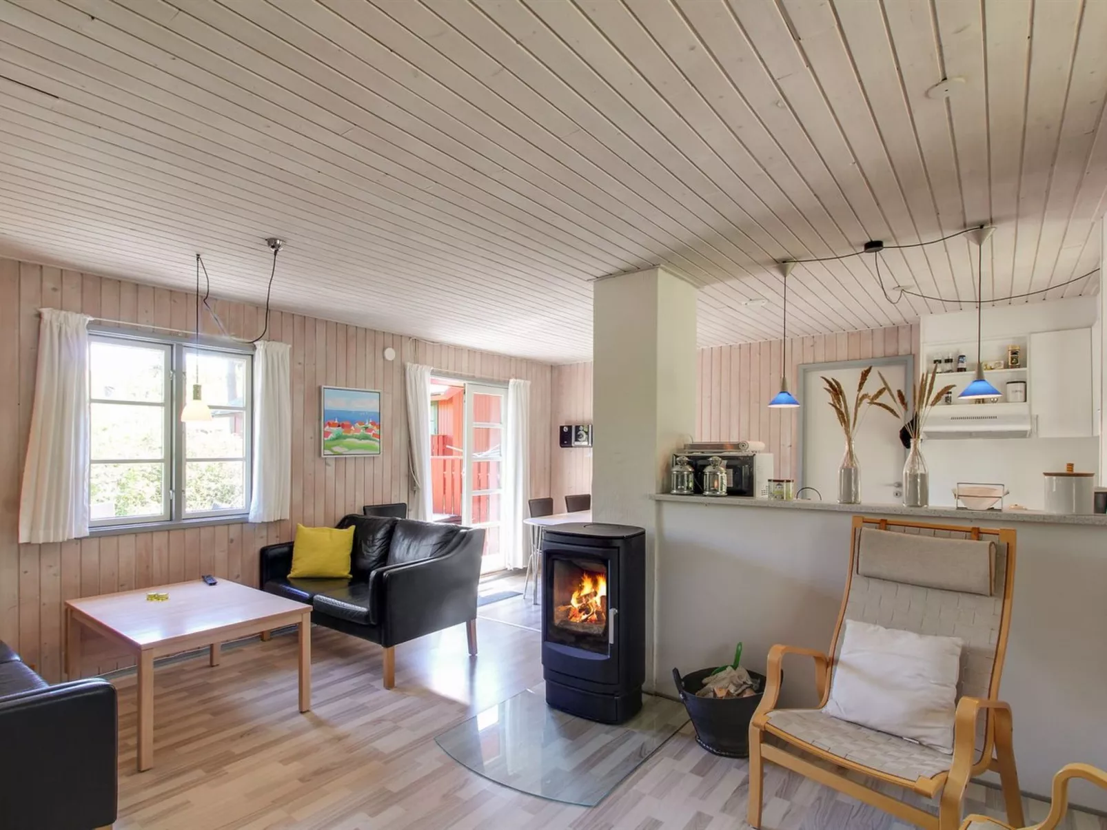 "Jose" - 300m from the sea-Binnen