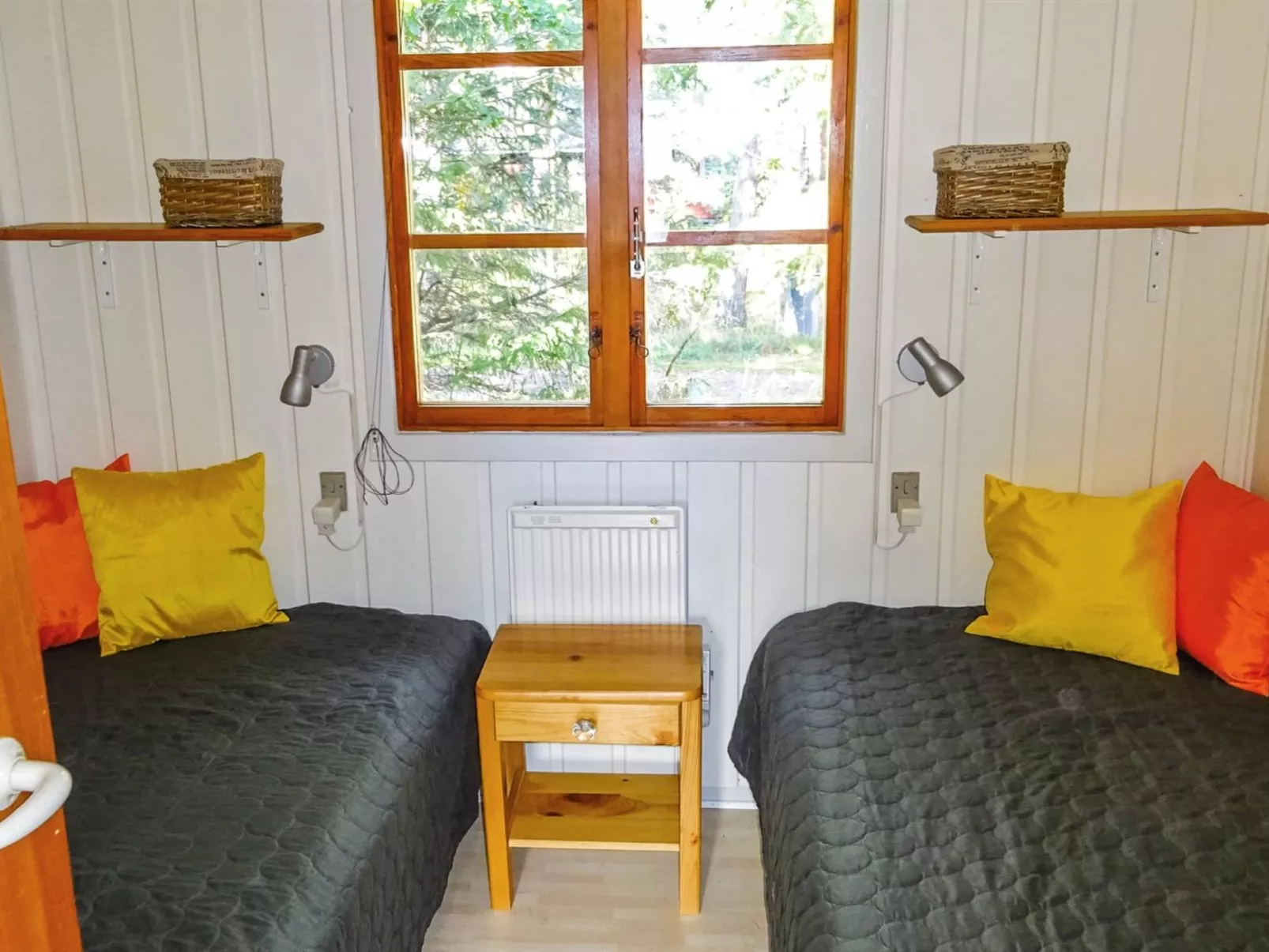 "Milrid" - 800m from the sea-Binnen