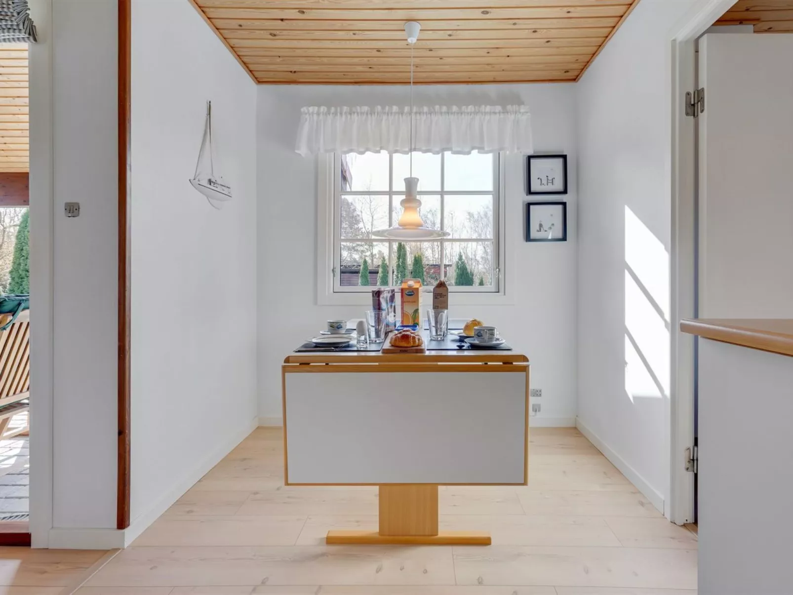 "Undis" - 660m from the sea-Binnen