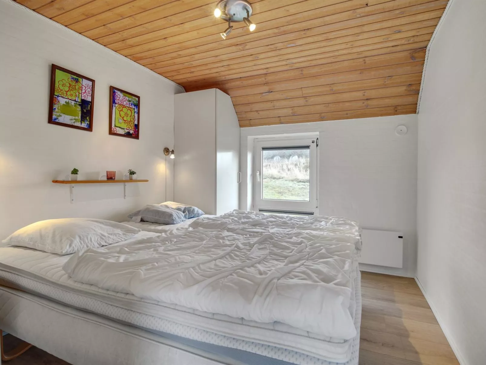 "Alexia" - 300m from the sea-Binnen