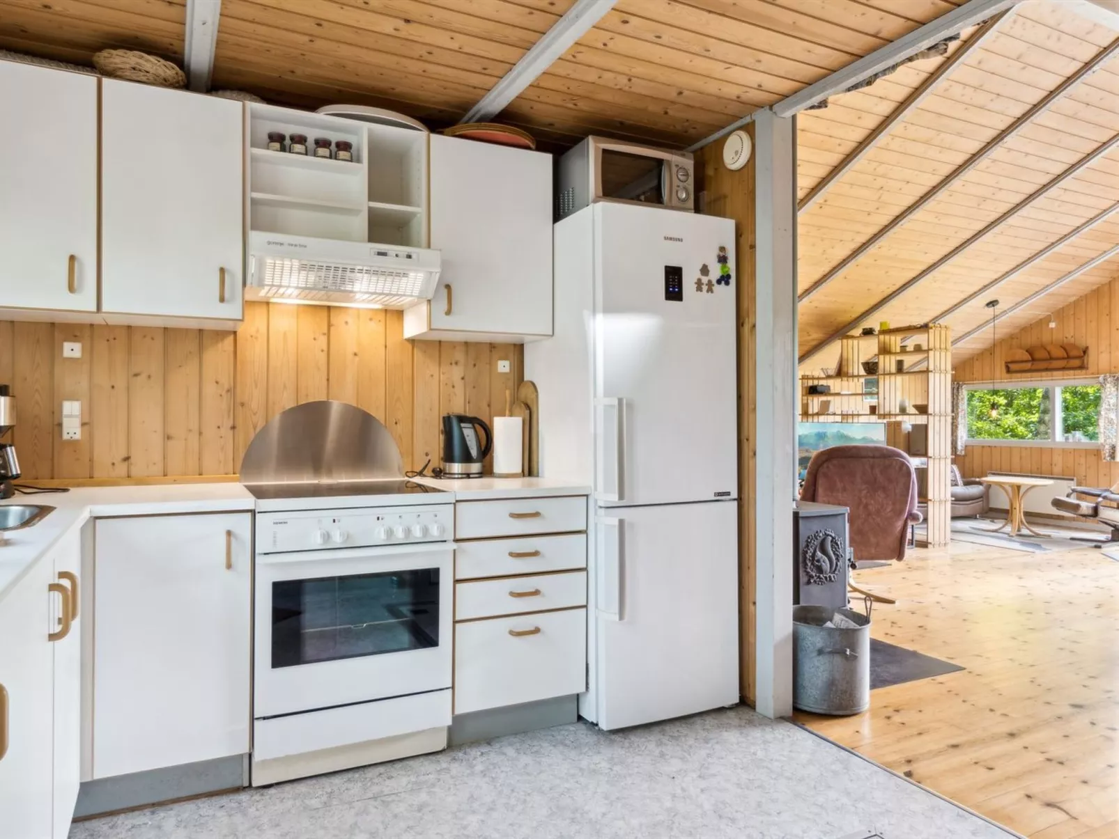 "Kerrin" - 300m from the sea-Binnen