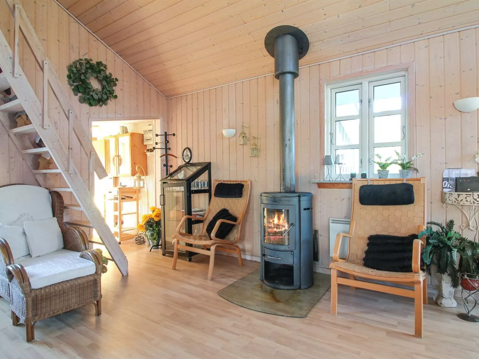 "Bjari" - 850m from the sea-Binnen