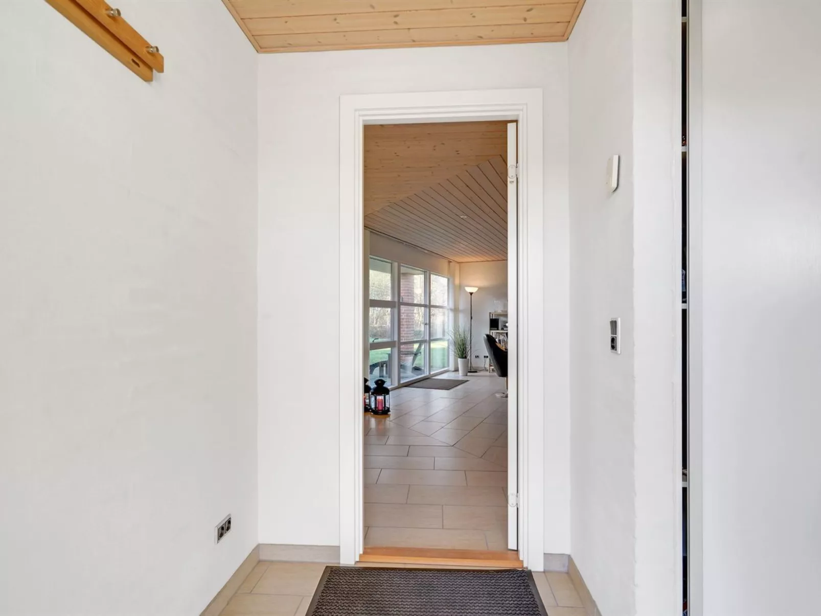 "Fengur" - 330m from the sea-Binnen