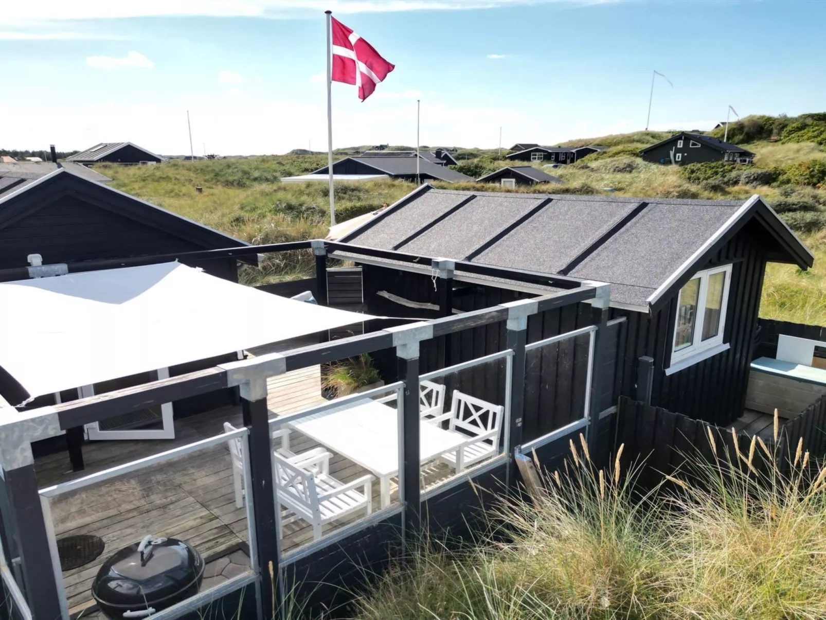 "Aruna" - 200m from the sea-Buiten